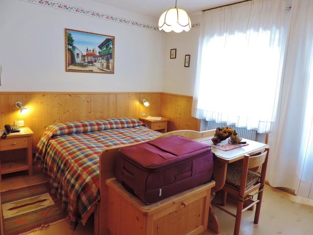 פלקאדה Albergo Ombrettola חדר תמונה